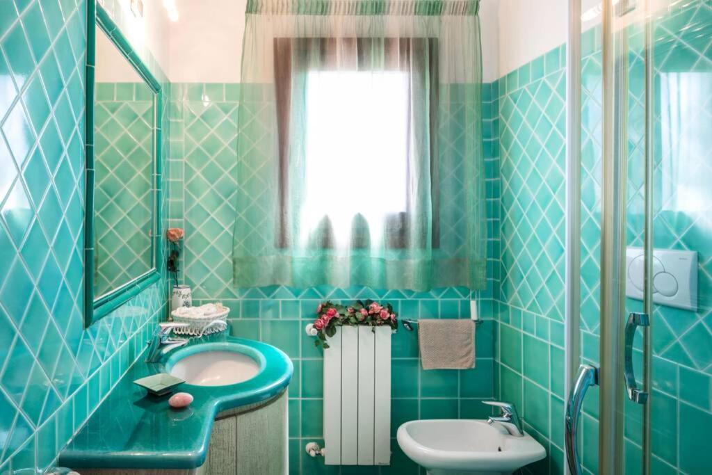 Homey Experience - Donatella Maison Terrace Sea View * Olbia